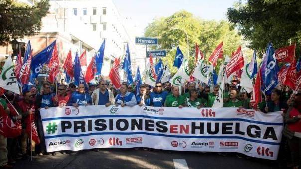 Protesta de los sindicatos de prisiones frente al Ministerio del Interior