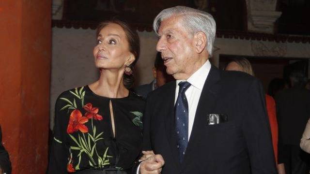 Isabel Preysler con Mario Vargas Llosa en su última visita a Perú
