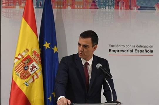 La incertidumbre política y la falta de reformas es un importante riesgo para la Economía Española
