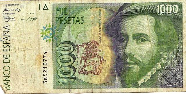 Un billete de mil pesetas.