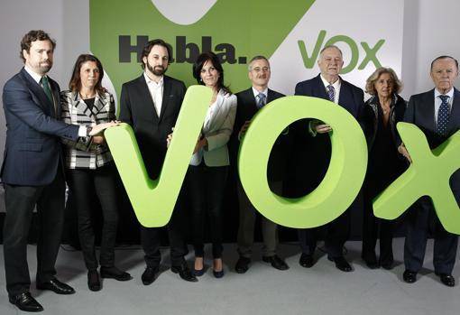 Los miembros fundadores de VOX.