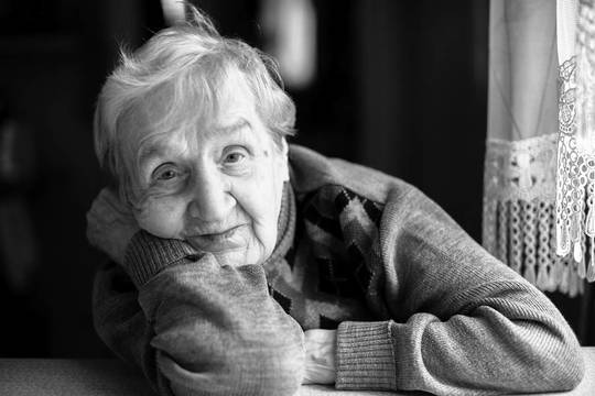 La soledad y el aislamiento mata a los más mayores