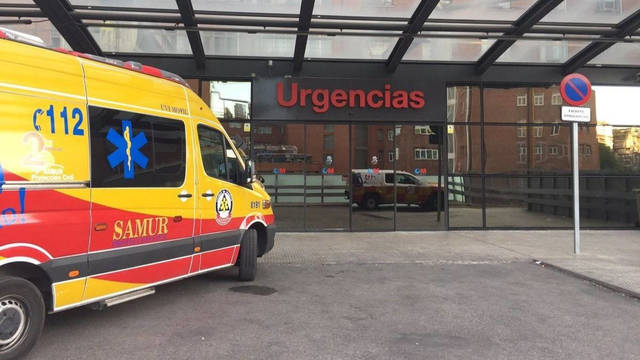 Una ambulancia en el lugar de los hechos / Europa Press.