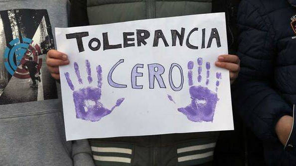 Las víctimas de violencia de género en España casi llegan al millar.