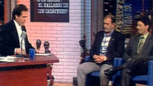 Pepe Navarro y su programa de televisión  donde nació públicamente la teoría de la conspiración.