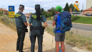 Aumenta la seguridad en el Camino de Santiago, llega el "guardián benemérito" instalado por la Guardia Civil
