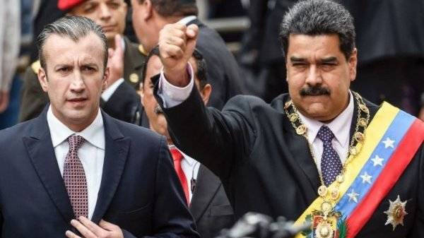 El Aisami junto a Nicolás Maduro