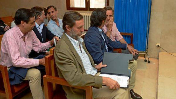 Los seis hijos de Ruiz-Mateos en el anterior juicio.