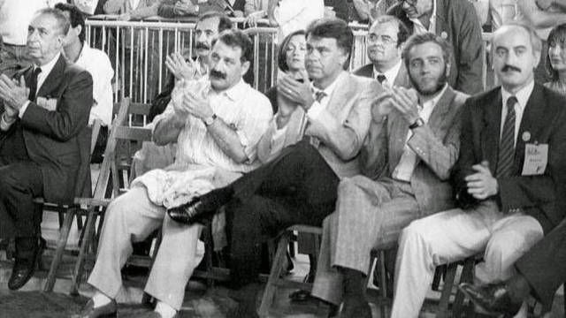 De izquierda a derecha, Rafael Fernández, José Ángel Fernández Villa, Felipe González y Luis Martínez Noval en Oviedo en 1982.