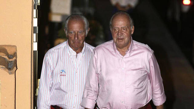 Al la izquierda Josep Cusí y a la derecha Juan Carlos I. 