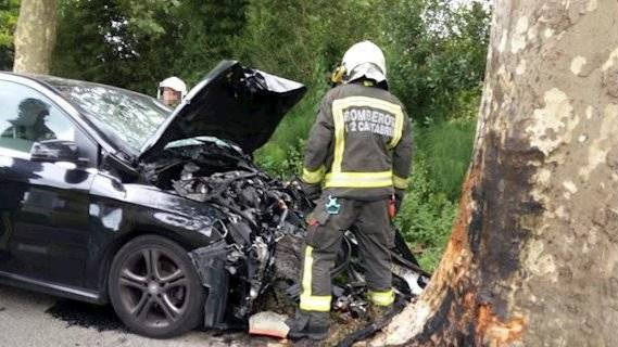 Imagen de un accidente de tráfico en Cantabria