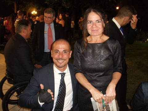 Sergio Garrote Muñoz y Pilar Redondo, en la Embajada de Japón en España