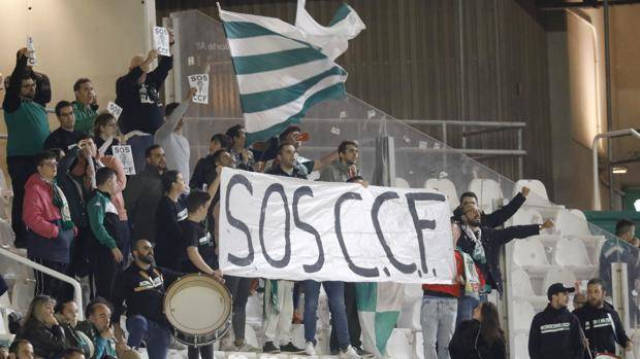 Aficionados del Córdoba CF piden la salvación de su club