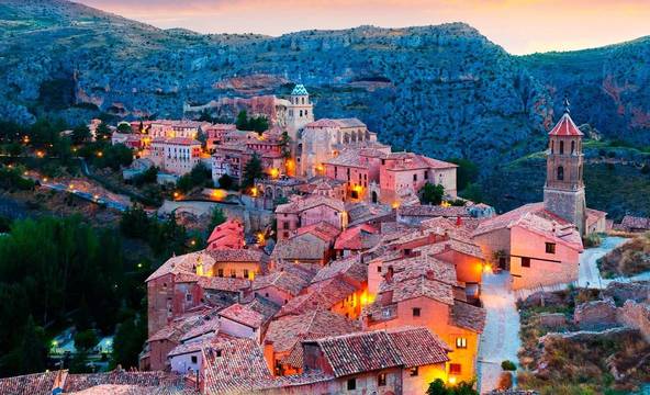 Albarracin es uno de los pueblos más bonitos de España, según todas las guías turísticas. 