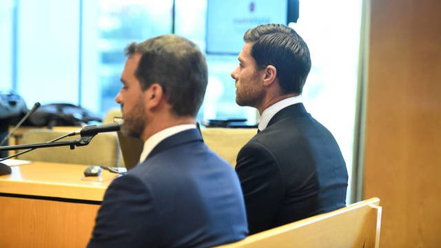 Xabi Alonso ante el Tribunal. 