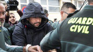 Jorge Palma guarda silencio siguiendo la estrategia de su defensa mientras la Guardia Civil investiga a su madre