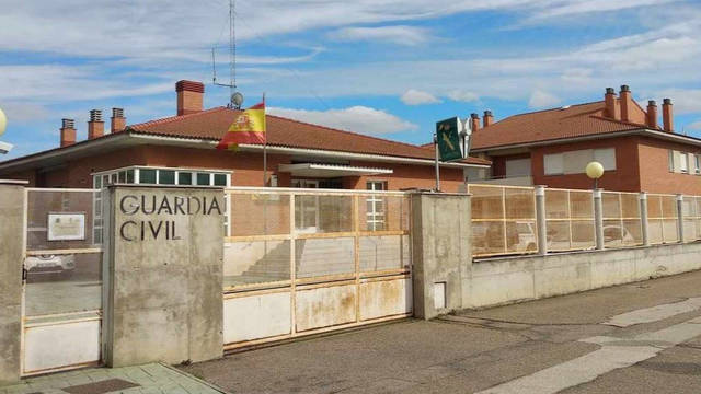 Casa cuartel de la Guardia Civil en Cabezón de Pisuerga (Valladolid)