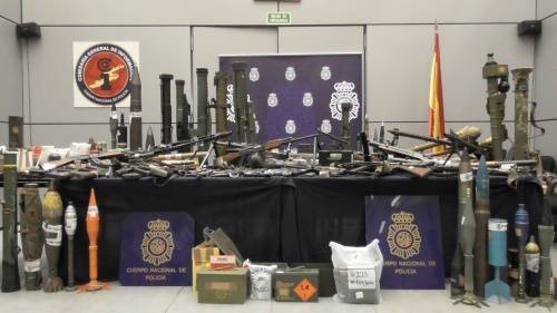 Armas incautadas en el depósito de Zamora