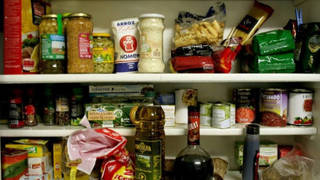 Cómo se debe llenar la despensa con los alimentos más sanos para pasar mejor la cuarentena en casa 