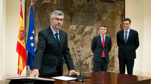 La jura de Miguel Ángel Oliver como secretario de Estado en 2018.