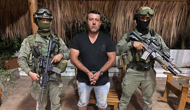 Álvarez retenido por las autoridades colombianas