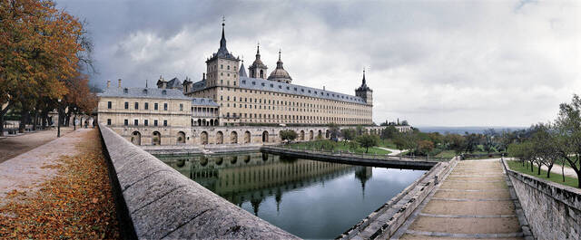 El Real Sitio de San Lorenzo de El Escorial está gestionado por Patrimonio Nacional.