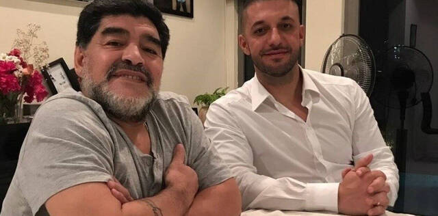 Matías Morla junto a su amigo Diego Maradona.