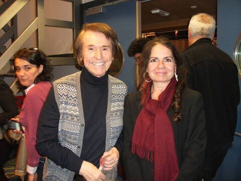 Raphael y Pilar Redondo en Madrid, en un acto cultural.