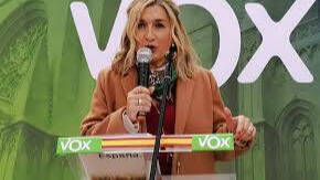 Vox coloca como asesora en la Diputación de Zaragoza a Isabel Lázaro que cobra 30.000 euros