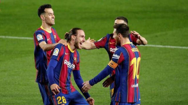 El Barcelona se mantuvo como el club con mayores ingresos, con 728,79 millones de euros.