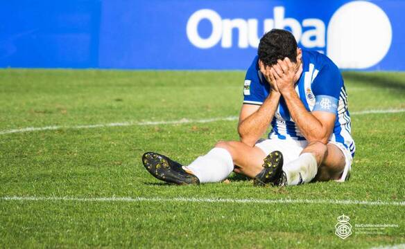 Jugador Recreativo de Huelva llorando