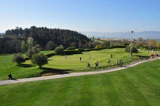 El primer campo de golf público de Navarra indigna por su alto coste e impacto medioambiental 
