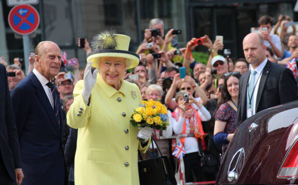 Reina Isabel II de Inglaterra en Berlín