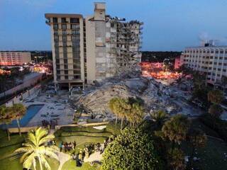 La tragedia del derrumbamiento de un edificio de Miami golpea al Presidente de Paraguay