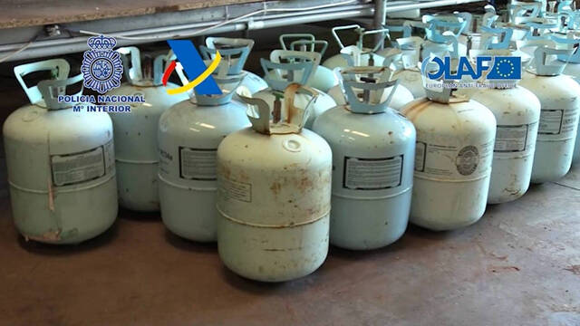 Gases fluorados en un local investigado durante la Operación Verbena.