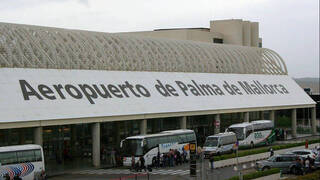 Inmigración irregular: De la fuga en el aeropuerto de Palma a la compra de tarjetas falsas de asilo