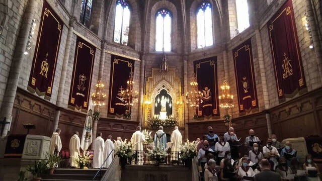 Interior de la Iglesia de Cardona, Barcelona.