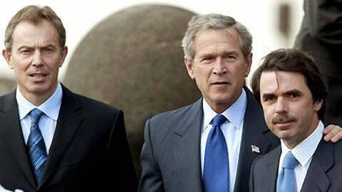 Tony Blair, George Bush y José María Aznar.
