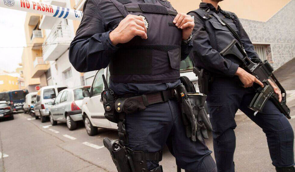Policía exige chalecos antibalas ante aumento armas fuego España