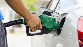 Estas son las ventajas e inconvenientes de decantarse por la gasolina o diesel