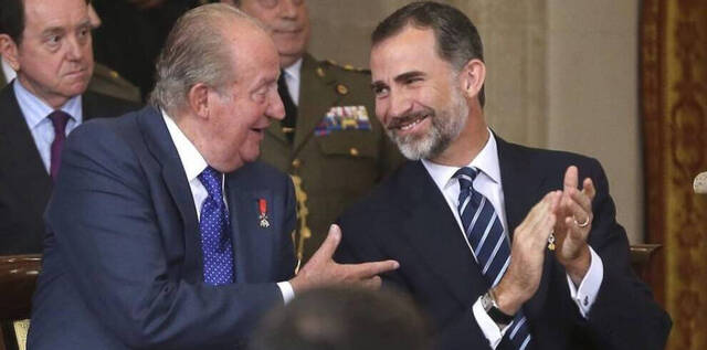 Juan Carlos I y Felipe VI. 