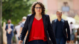 Mónica Oltra deja sus cargos políticos tras ser investigada sobre el encubrimiento del abuso de su exmarido a una menor