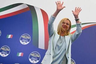 Así será el puente de la elegida lideresa italiana Meloni que unirá Sicilia con la península