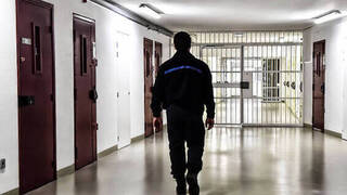 Denuncian el déficit de personal en penales españoles a pesar de la contratación de funcionarios