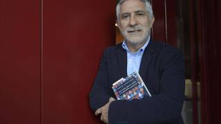 Alberto Garzón 'indulta' a Gaspar Llamazares, que encabezará a Izquierda Unida en Oviedo 15 años después