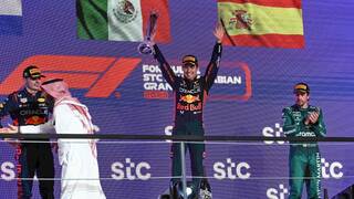 F1 GP de Arabia Saudi 2023: Doblete de Red Bull, el liderazgo de Verstappen y el podio cien de Alonso