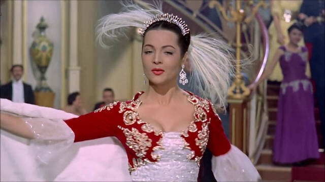 Sara Montiel en 'El último cuplé' (1957), 