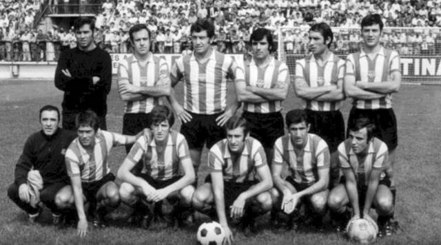 Plantilla del Sant Andreu durante sus años en Segunda División.