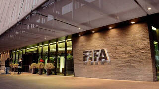 Abuso sexual fútbol femenino con la impunidad institucional: FIFA, último órgano manchado