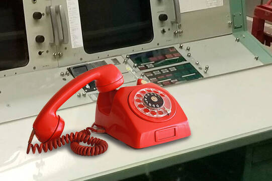 Teléfono rojo